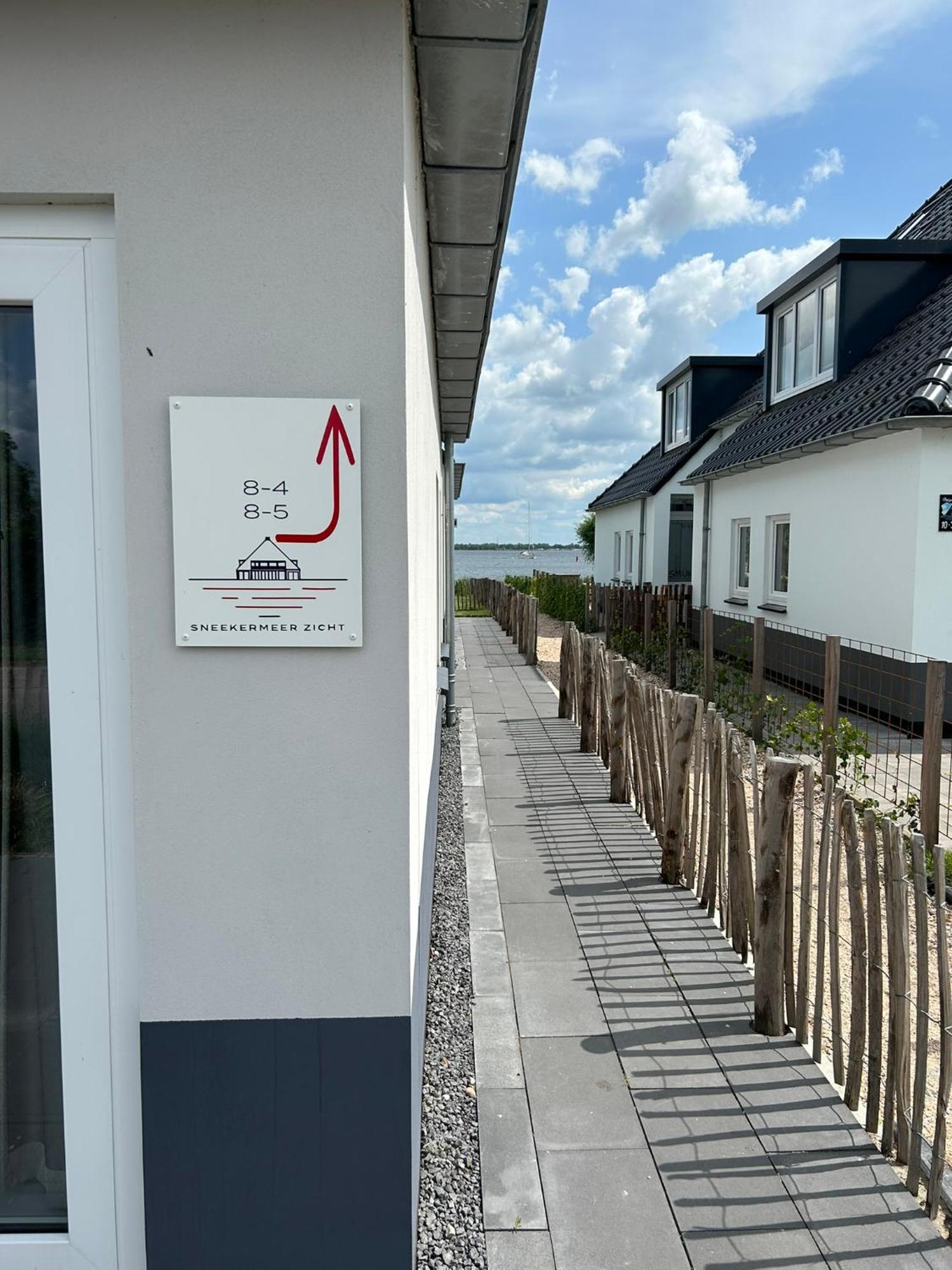 Sneekermeerzicht Offingawier Esterno foto